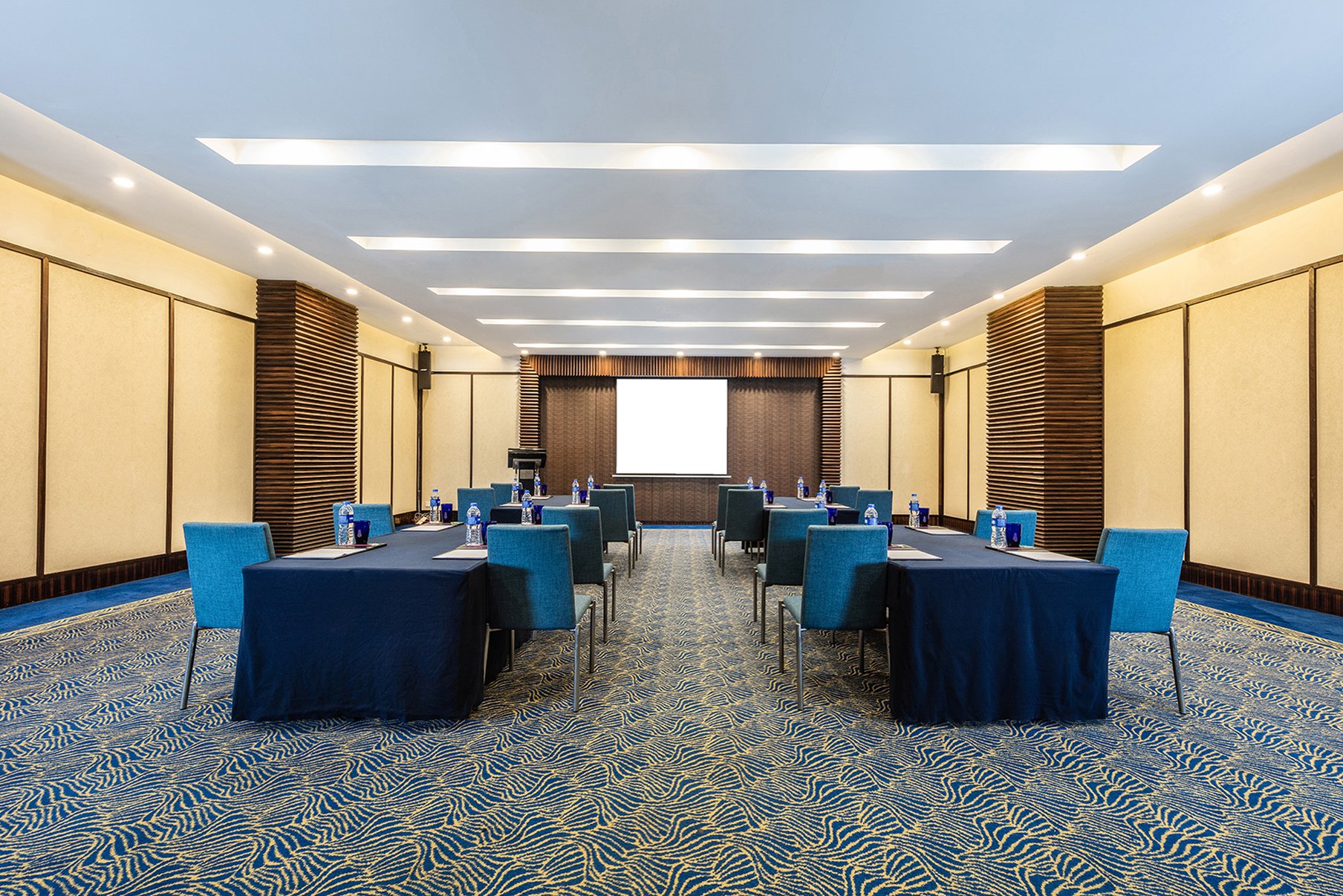 Crowne Plaza Foshan 67/76