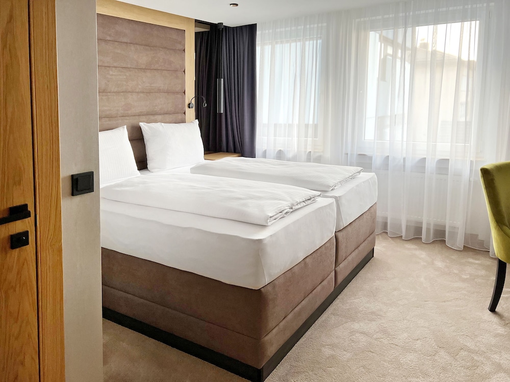 Hotel Reutlinger Hof 4/22