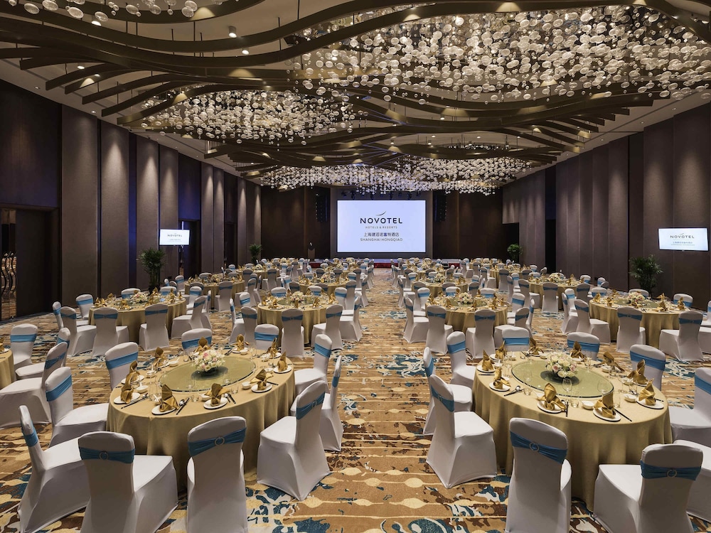 Novotel Shanghai Hongqiao 51/59
