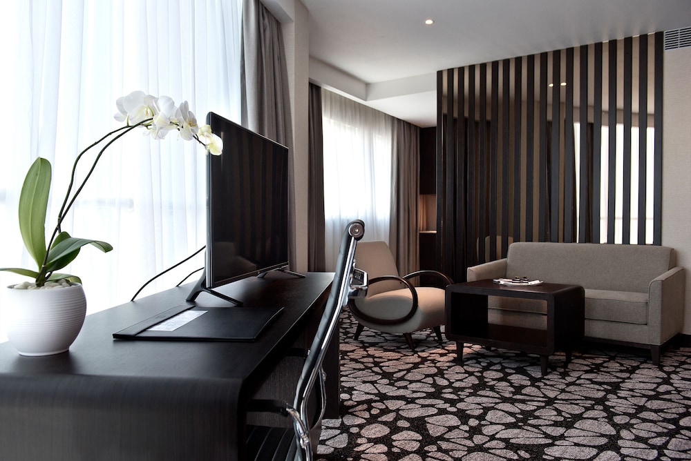 MELIA MAKASSAR 39/73