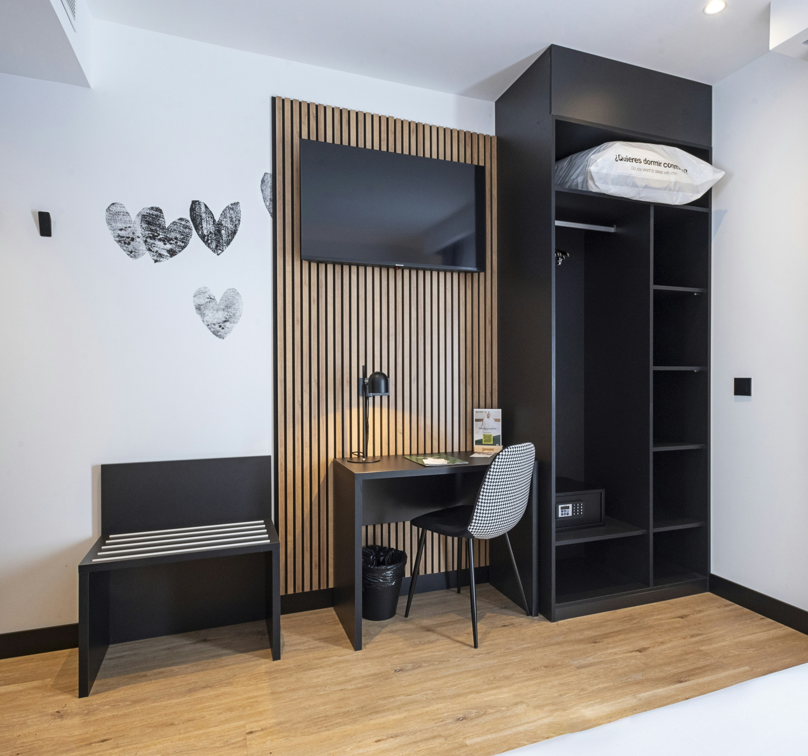 Hotel Sercotel Plana Suites 43/53