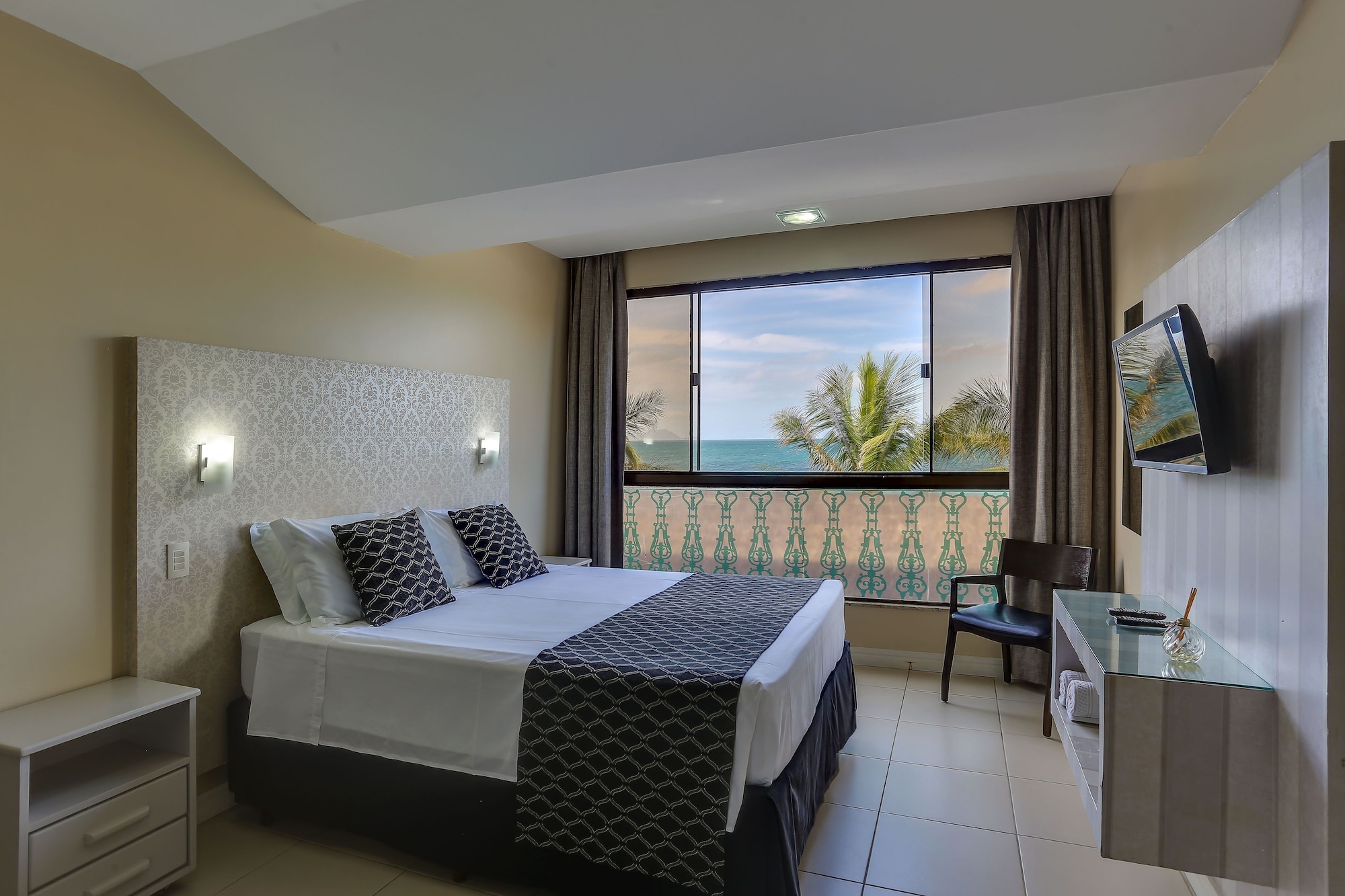 ROOM, DOUBLE BED, SEA VIEW