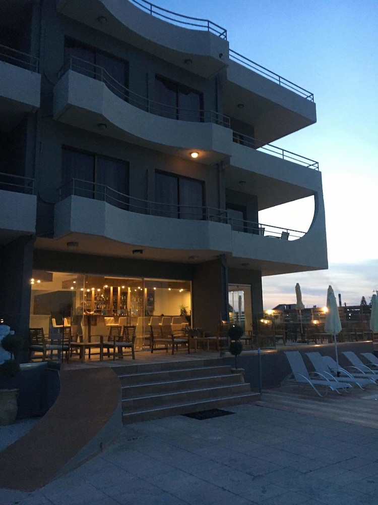 Ivory Serenity Hotel photo4