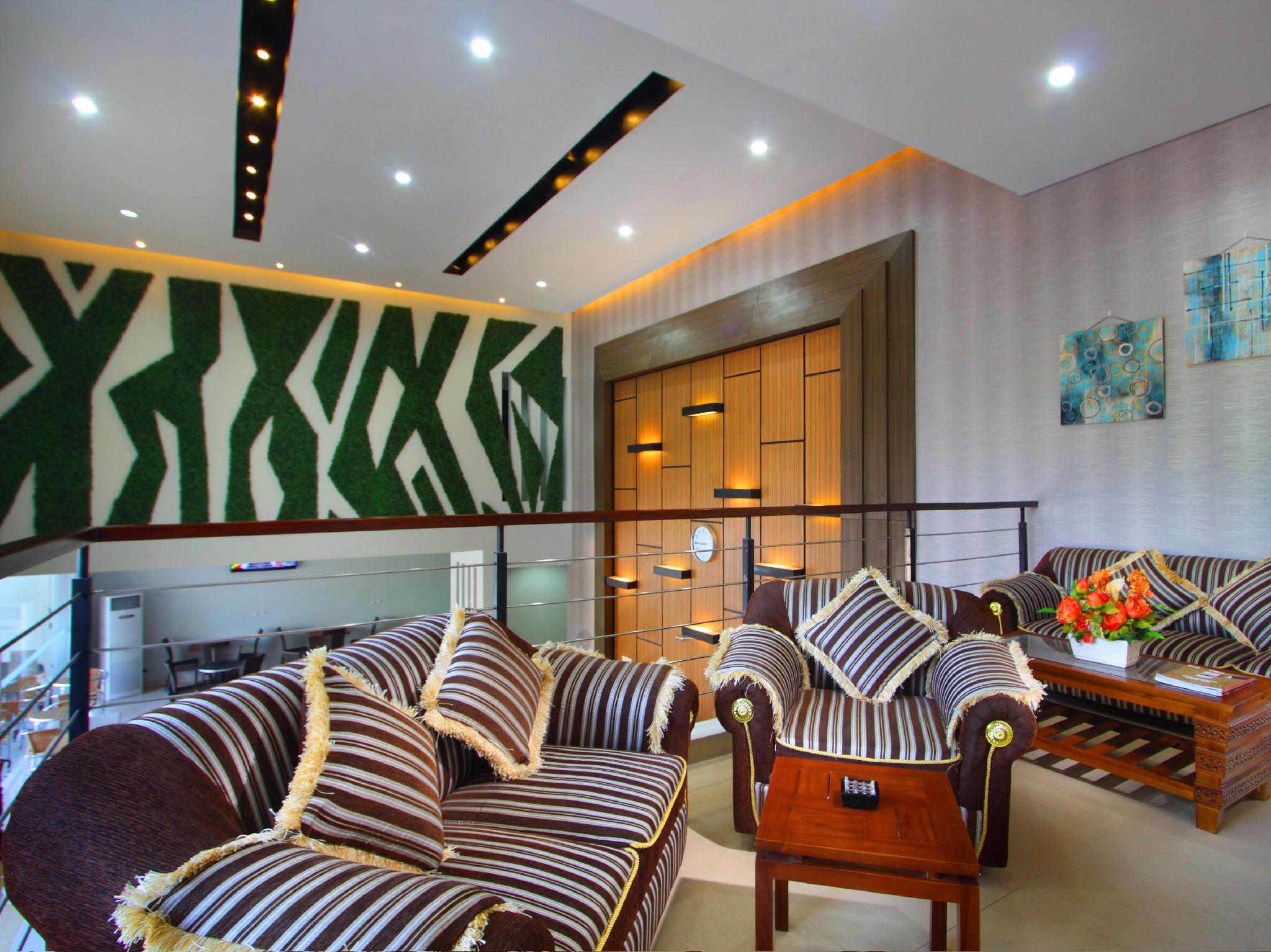 Sumi Hotel Simpang Lima Semara 21/32