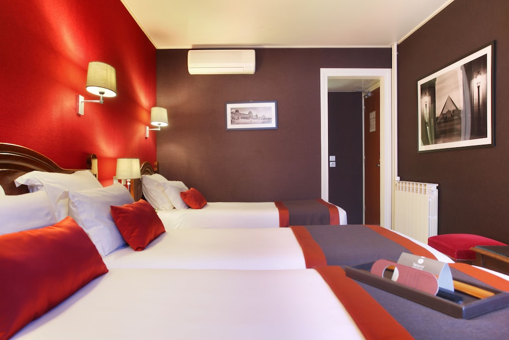 ROOM, TRIPLE
