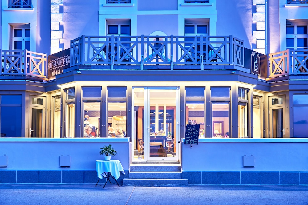 Hotel Beaufort 3/69