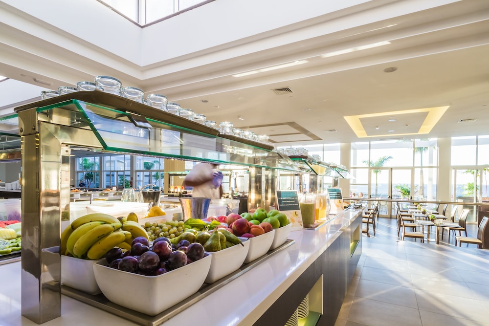 Royal Palm Resort & Spa - Adults Only 38/63