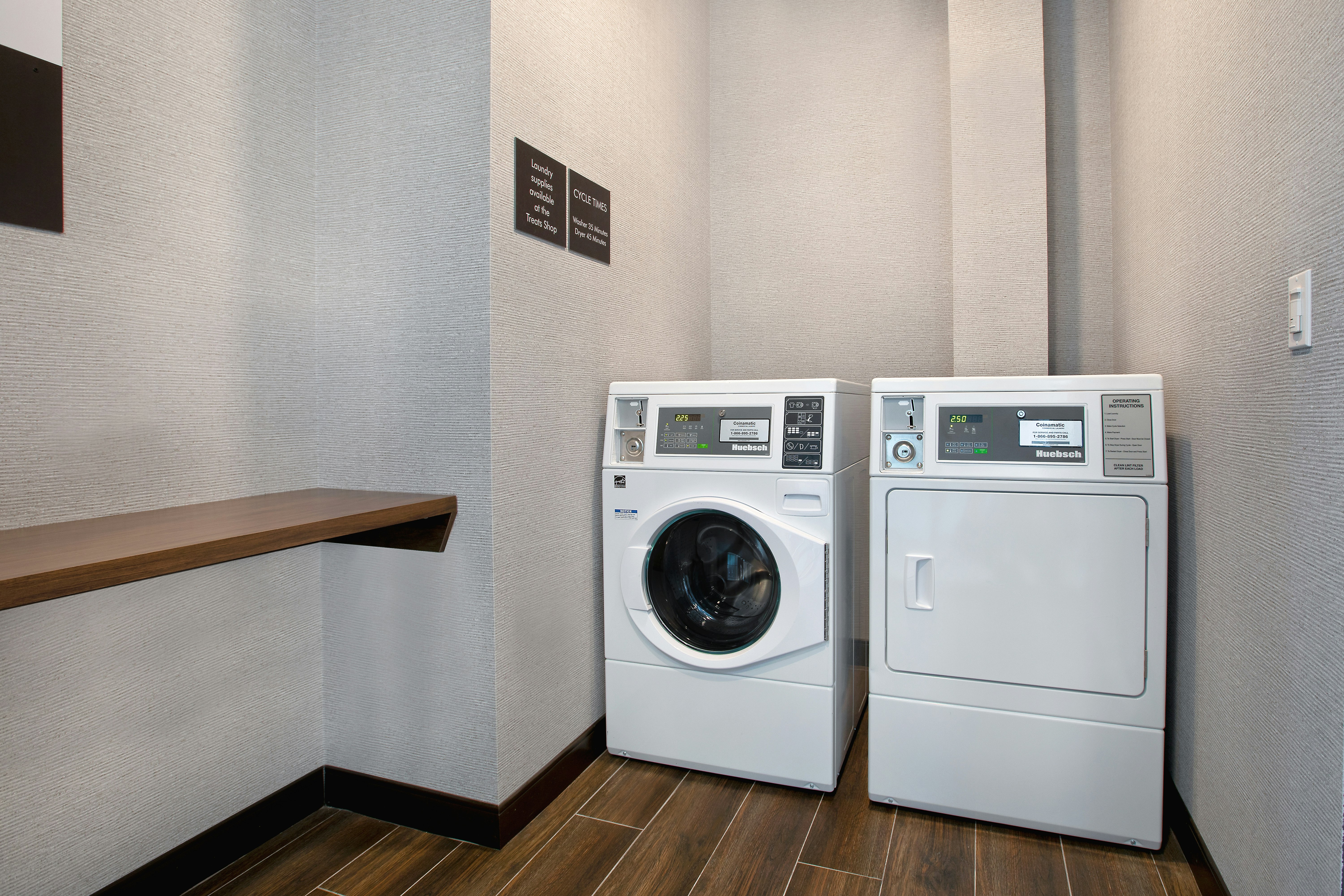 Hampton Inn Suites Ottawa West Ontario Canada 29/52