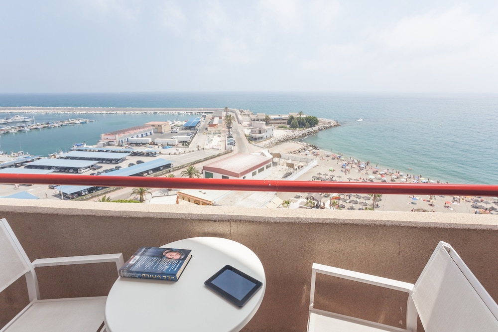 Pierre Vacances El Puerto Hotel in FUENGIROLA