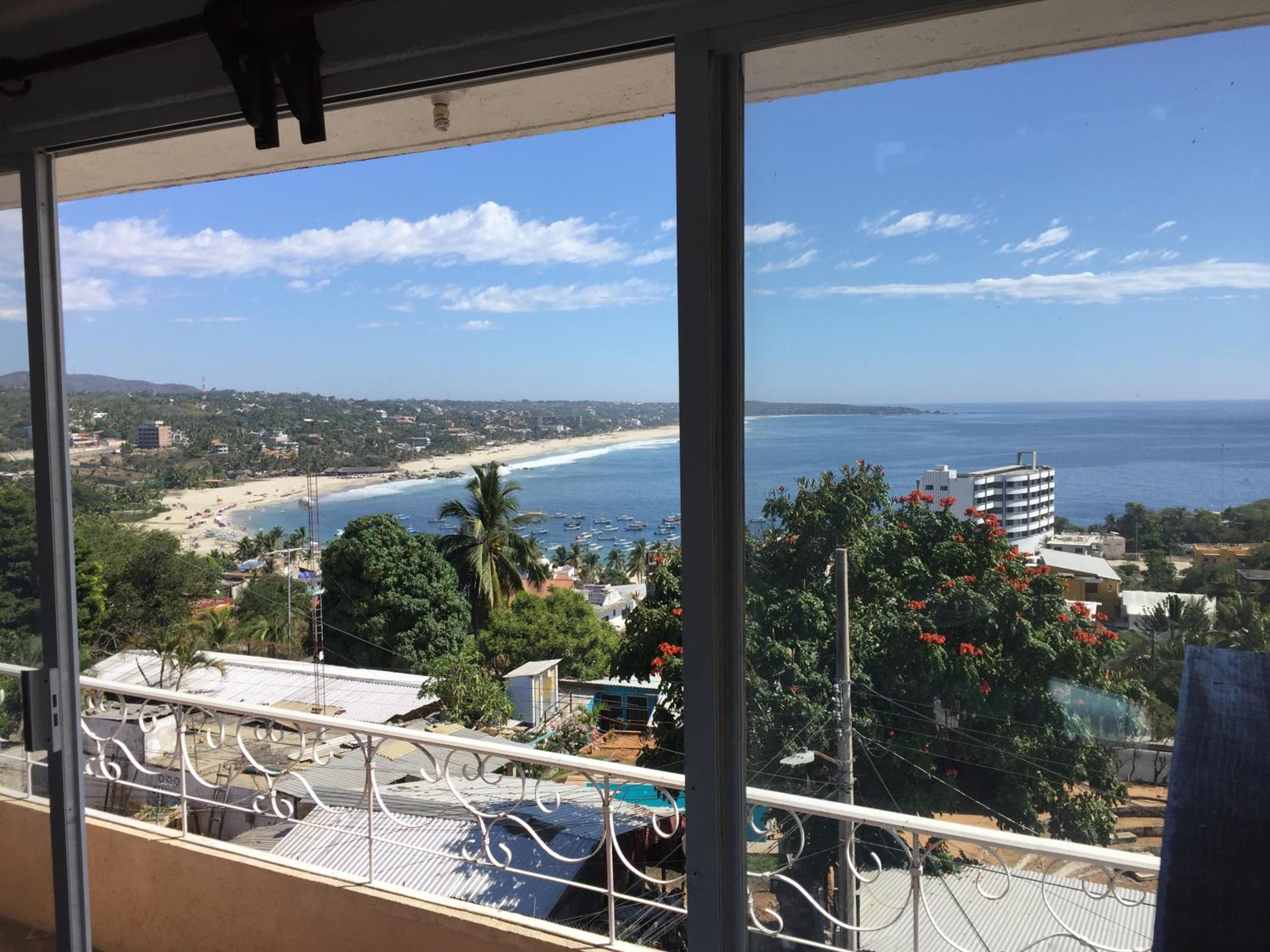 Pargos Hotel 32/42
