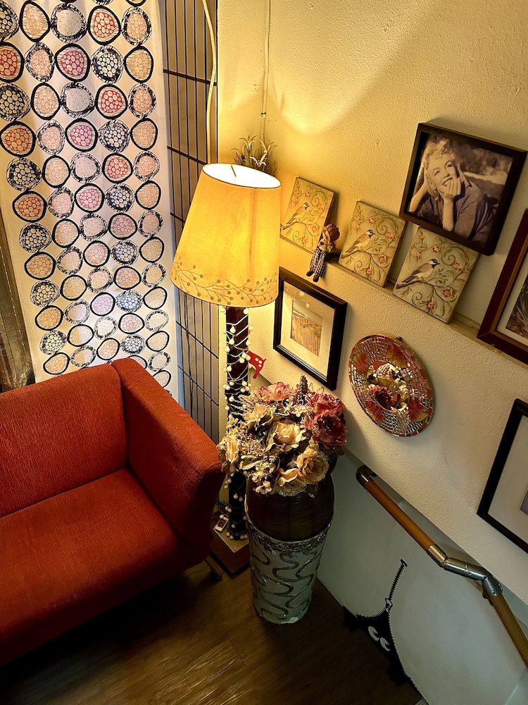 Ximen Triple Tiger Hostel 33/50