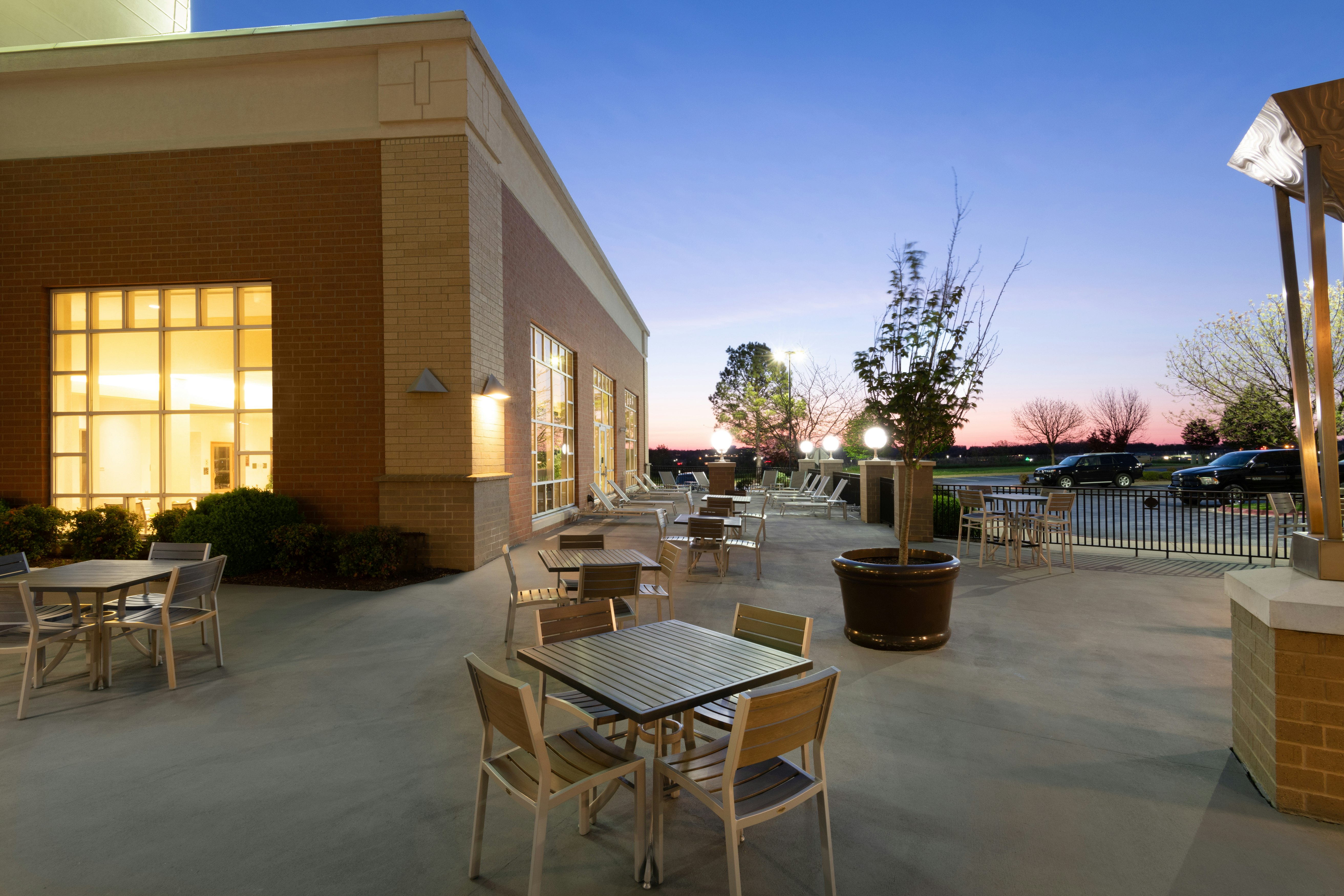 Embassy Suites by Hilton Northwest Arkansas 26/41