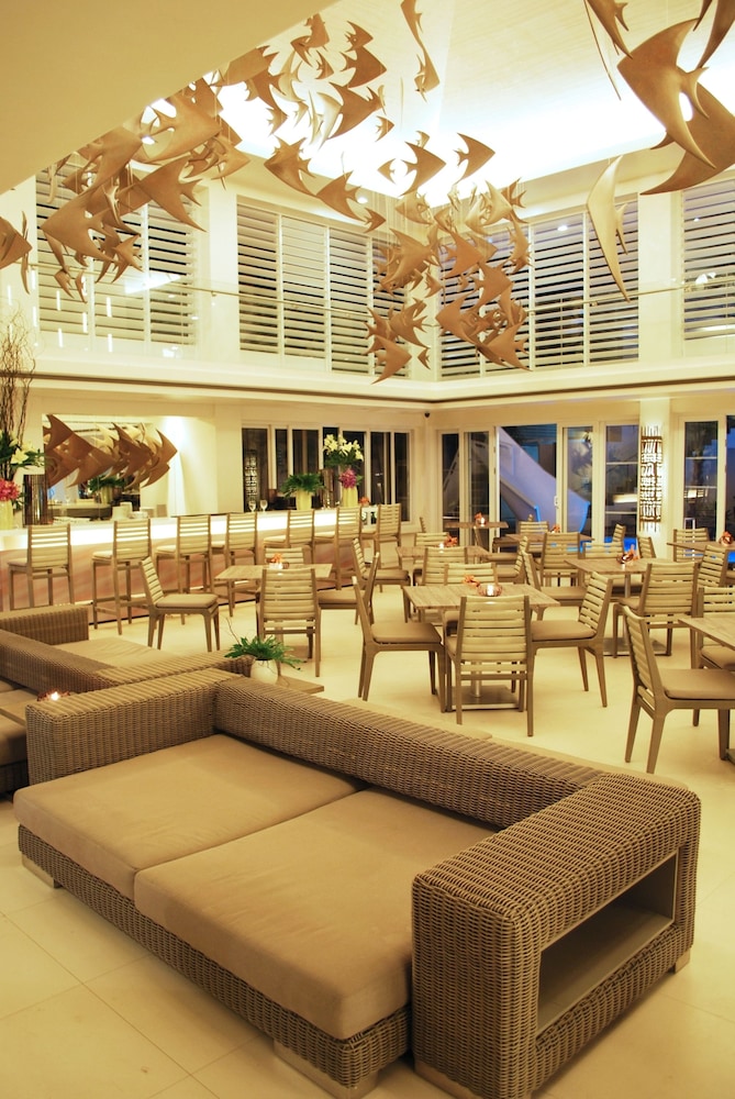 Astoria Boracay 25/50