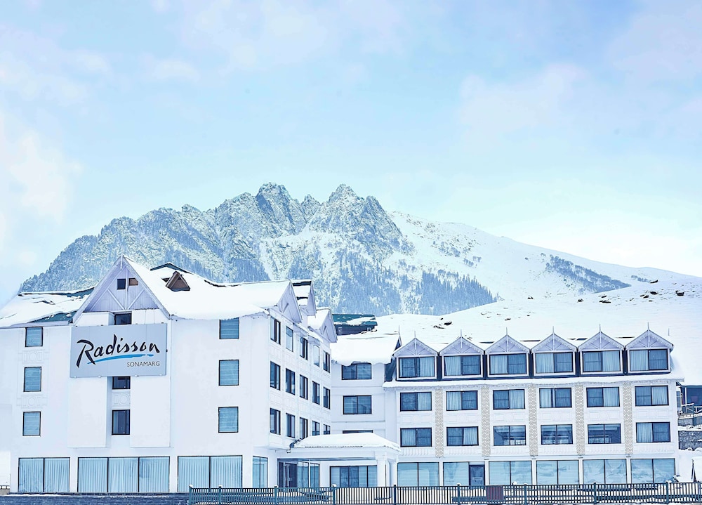 Radisson Sonamarg 3/36
