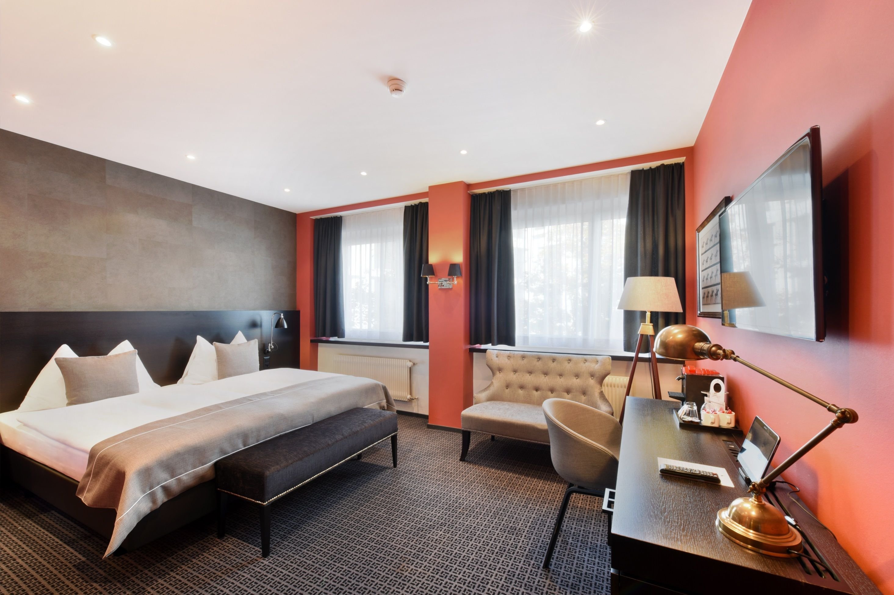 SUPERIOR, DOUBLE BED