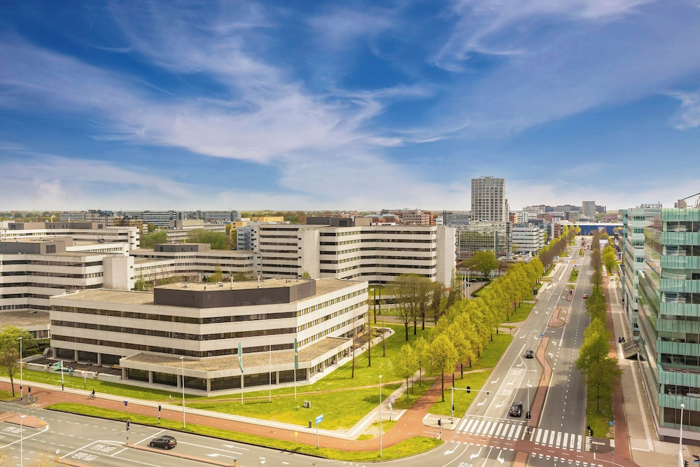 Holiday Inn Express Amsterdam Arena Towers 69/74