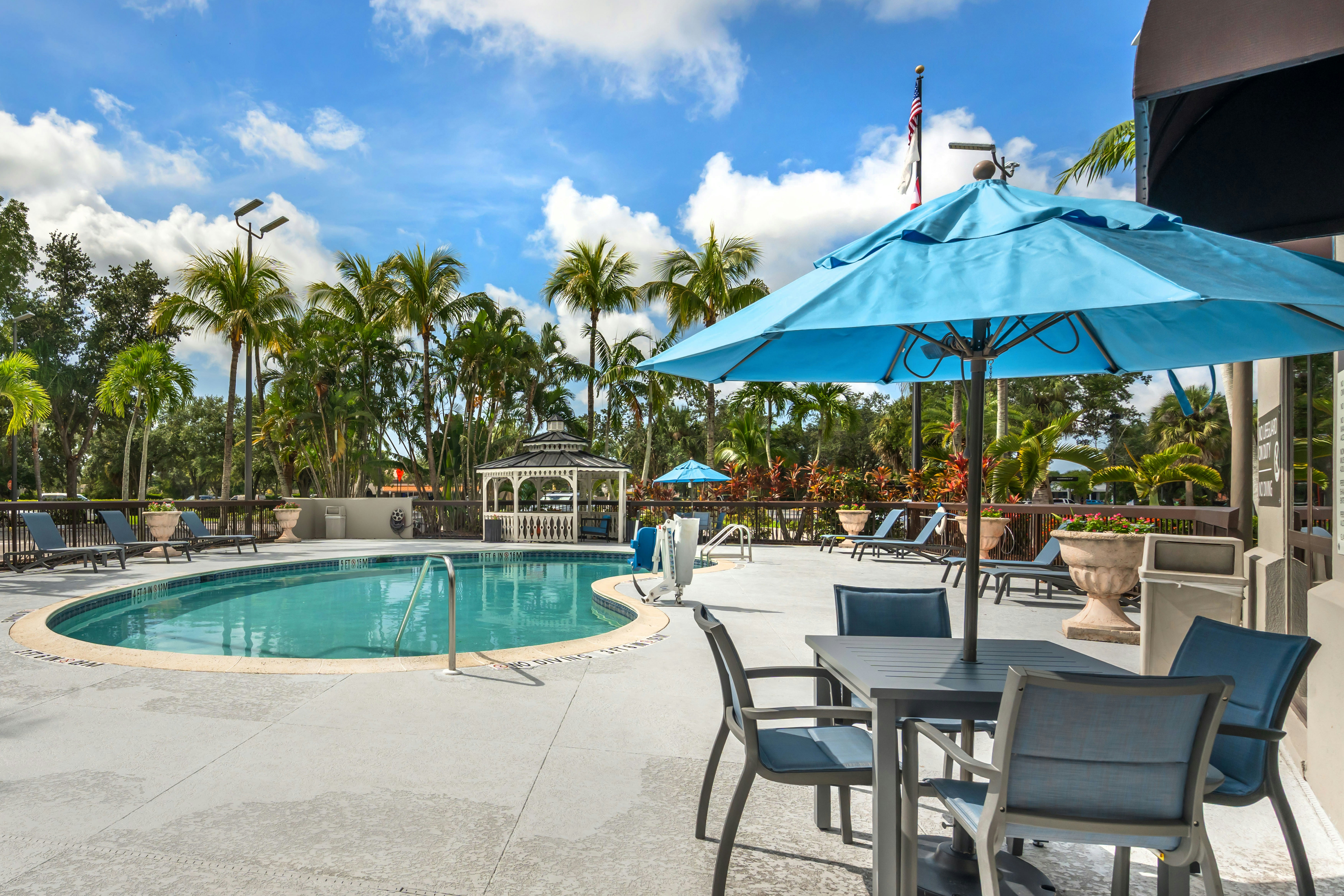 Hampton Inn Fort Myers Airport I 75 11/11