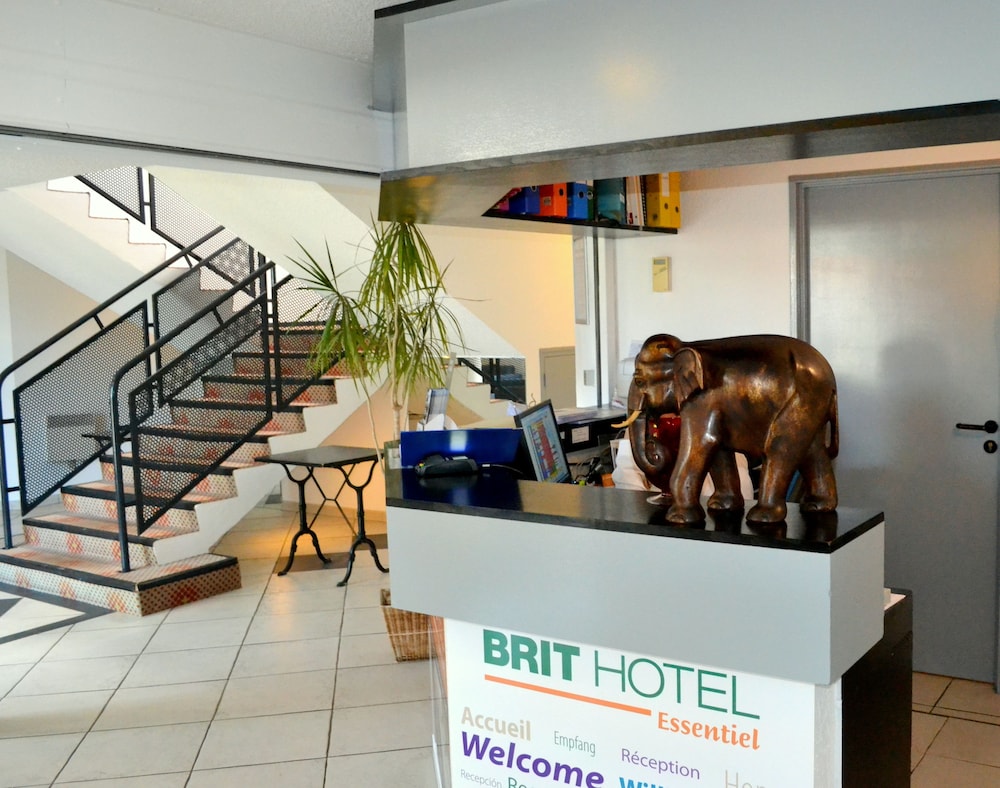 Brit Hotel Tours Nord 43/59