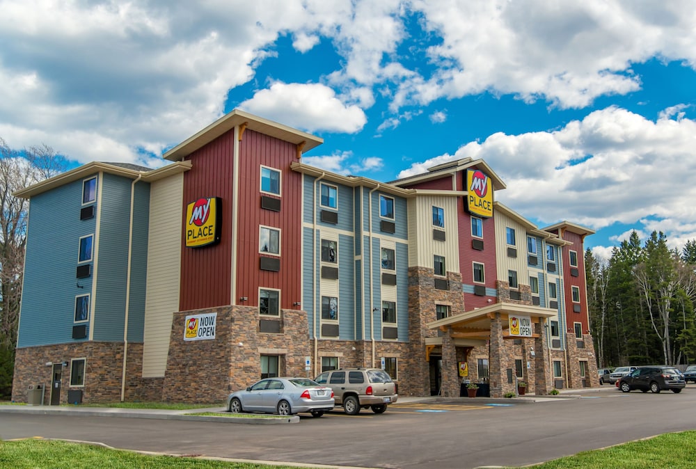 My Place Hotel-Marquette, MI 3/35
