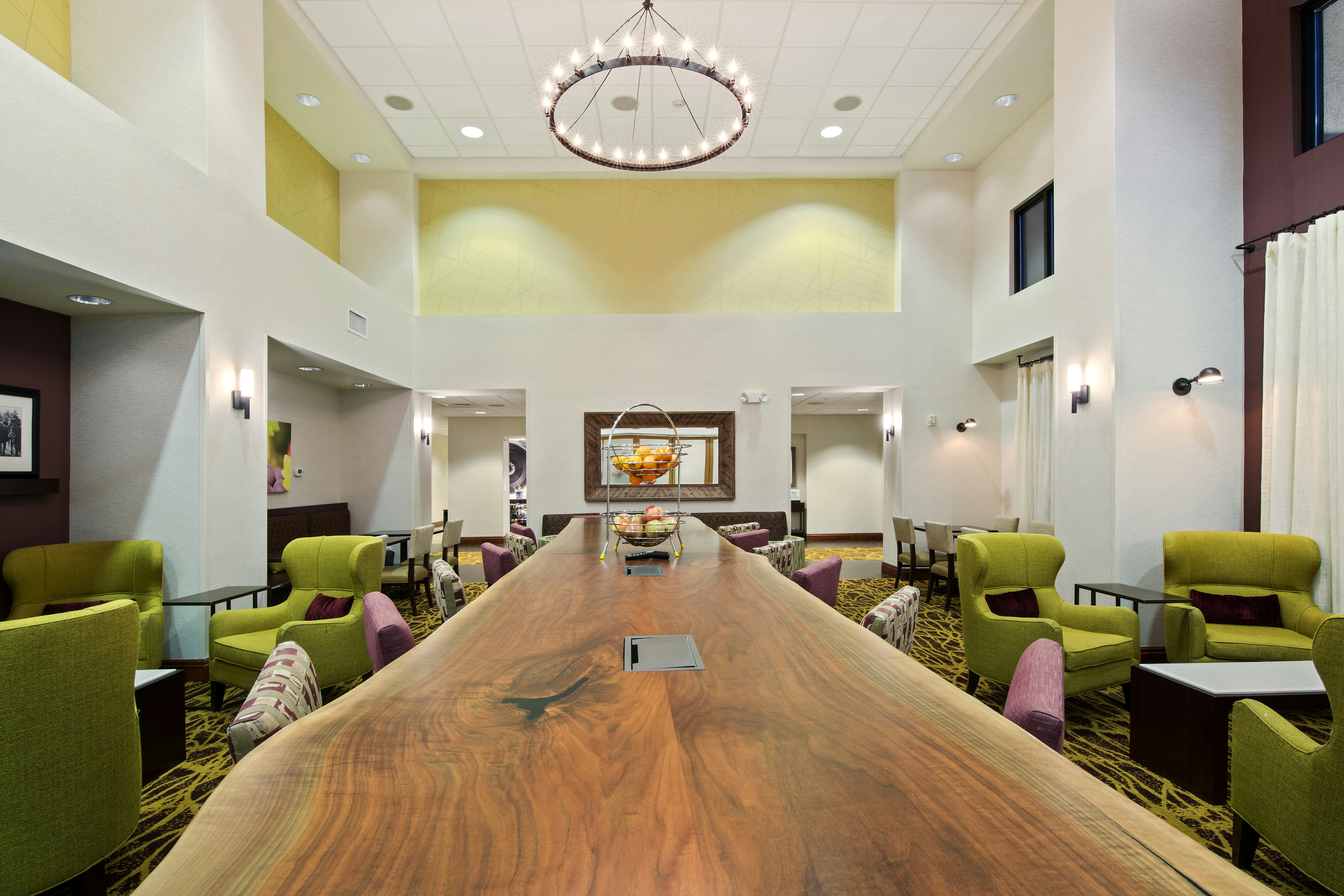 Hampton Inn Suites Walla Walla 34/48