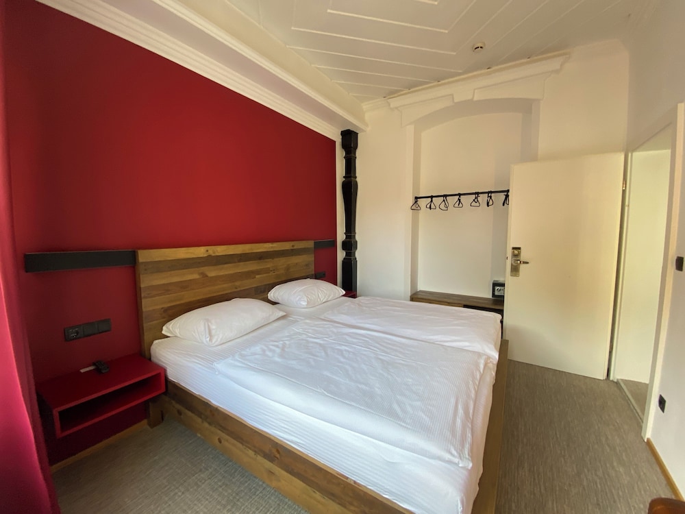 1 Bedroom, Design, Suite, 2 Queen Beds, Mountain Side