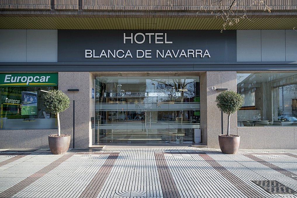 Blanca de Navarra 3/73