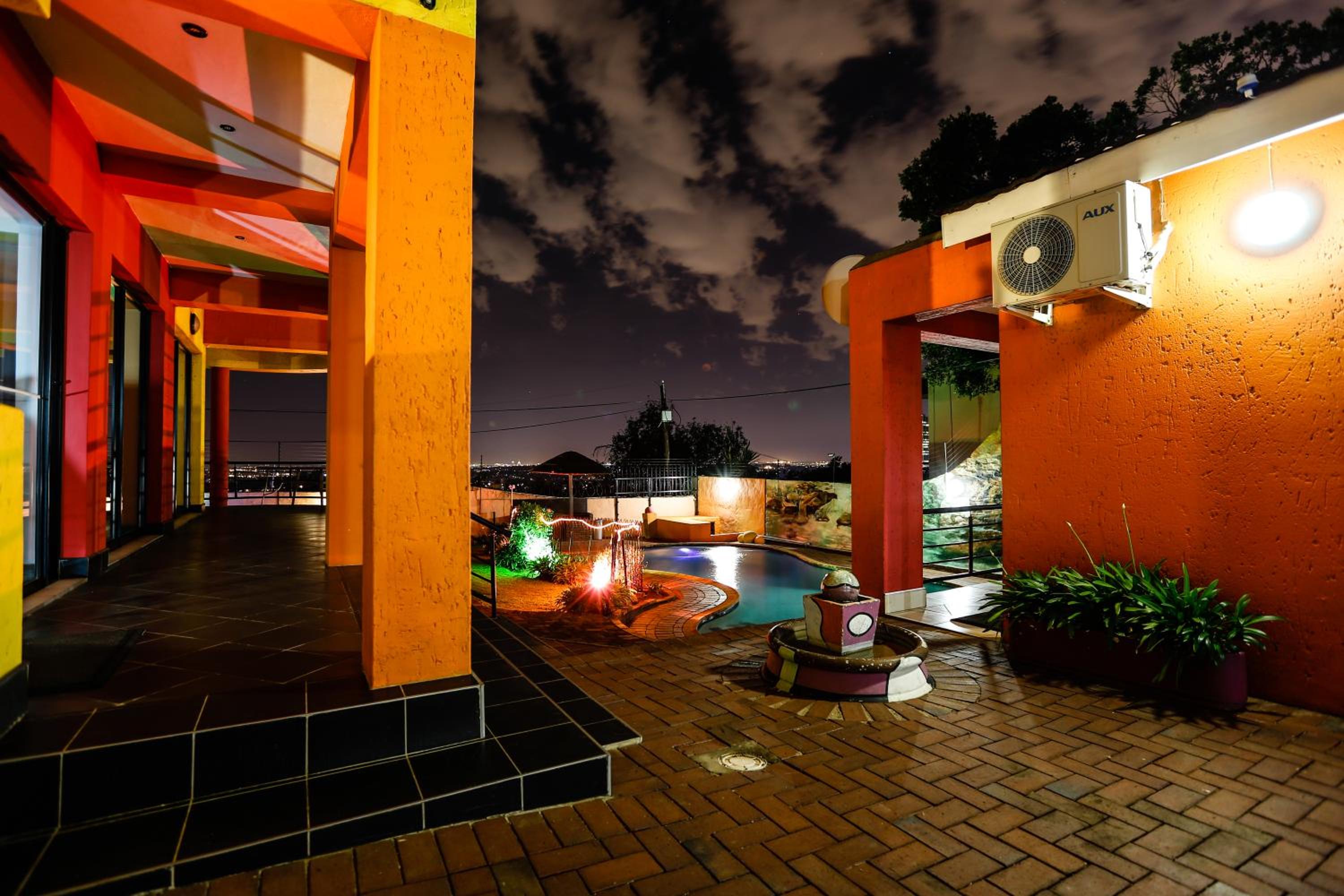 Grand View B&B 56/71