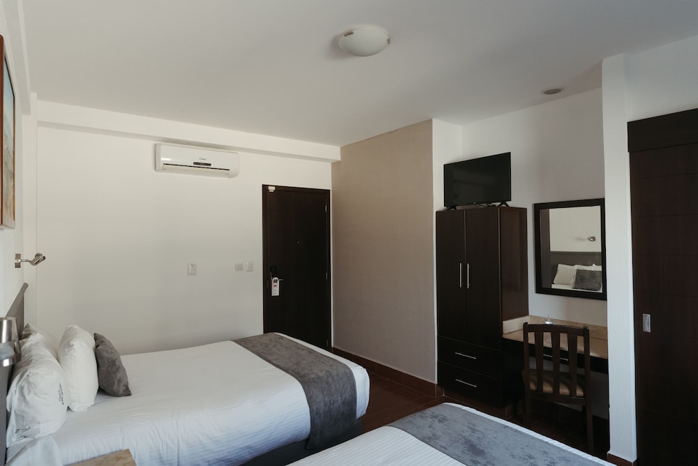 Eco Express Hotel Poliforum 12/32