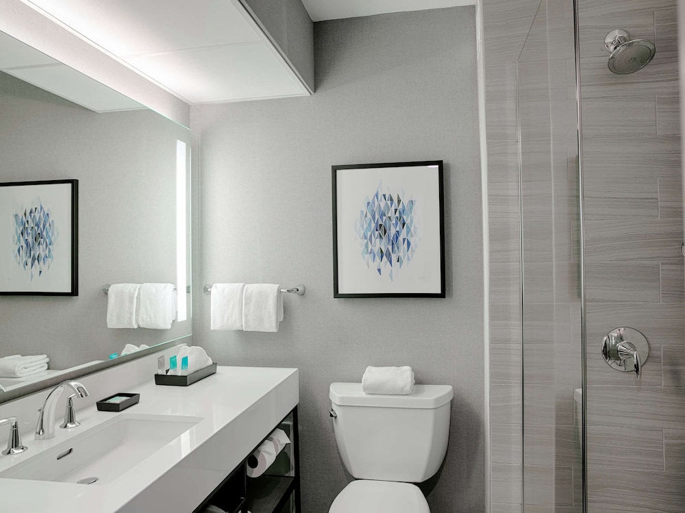 Hyatt Regency Louisville 44/44