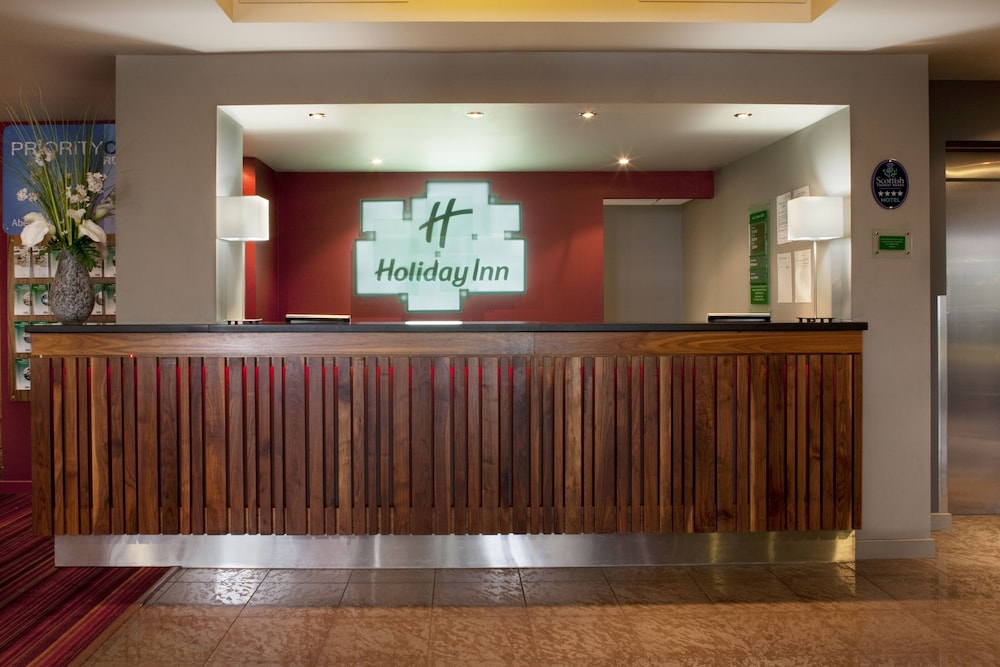 Holiday Inn West 6/60