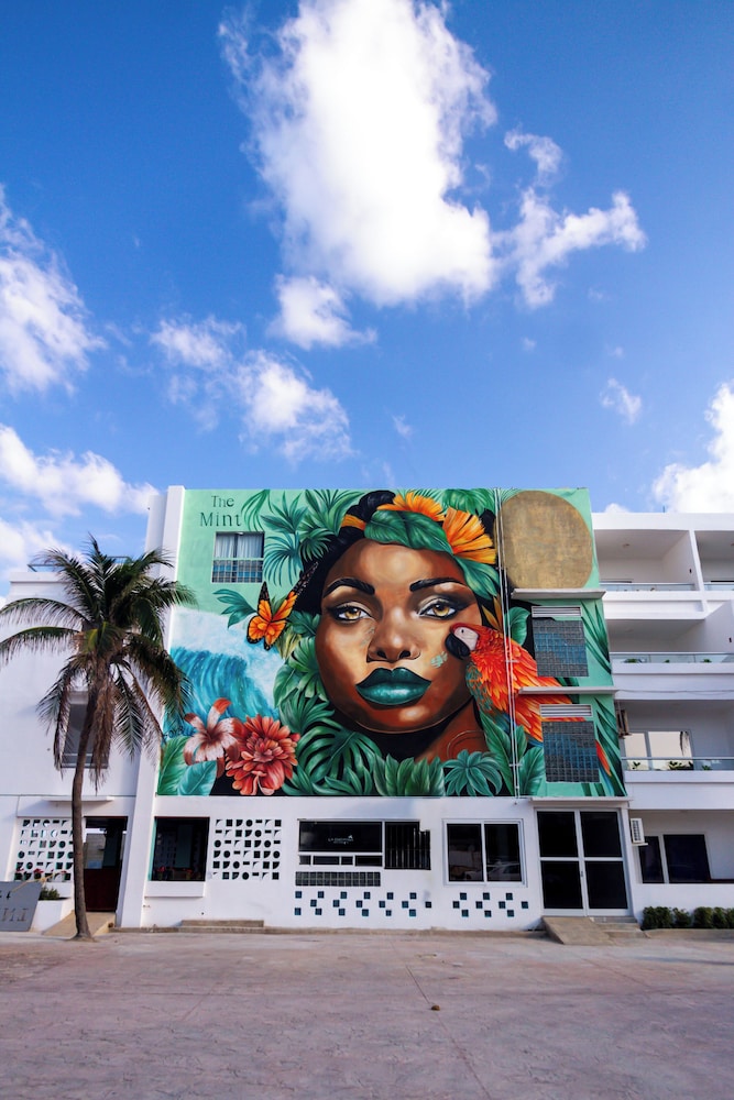 The Mint Resort Isla Mujeres 62/67