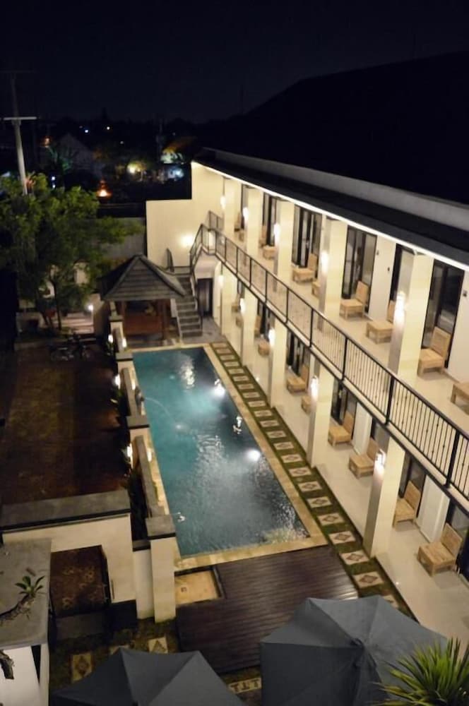 Tirtha Canggu Suites 2/31