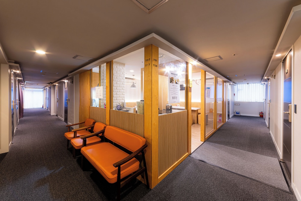 Hotel Cozy Myeongdong 48/73