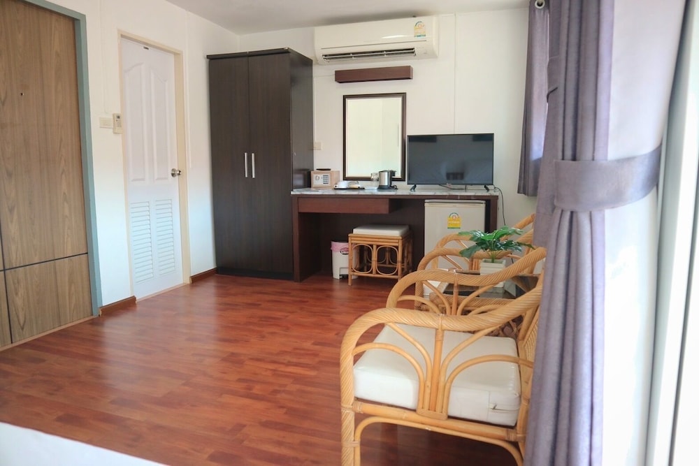 Sunshine Guest House Hua Hin 28/50