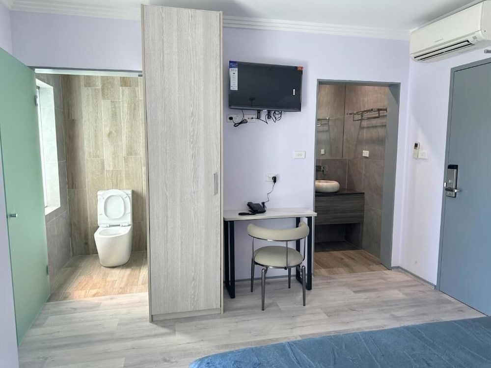 Sydney RiseOn Hotel 46/56