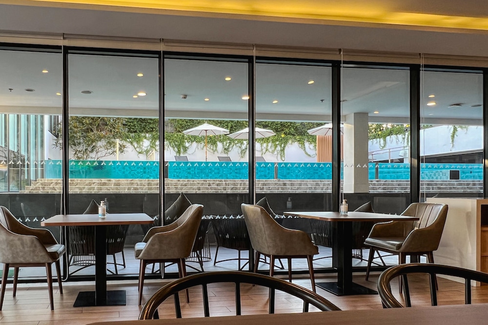 Amanta Hotel and Residence Sathorn Bangkok 36/50