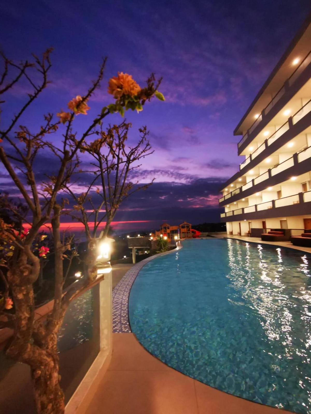 D Girijati Resort and Beach Club 10/16