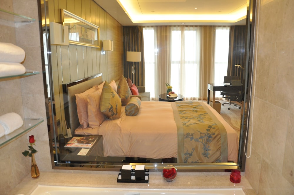 Pullman Wuxi New Lake 34/73