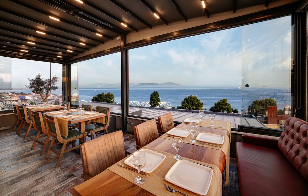 Skalion Hotel 40/50