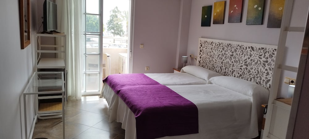 Hotel Miraya 12/50