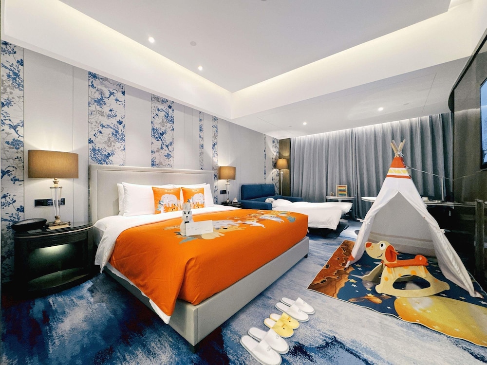SOFITEL GUIYANG HUNTER 13/54