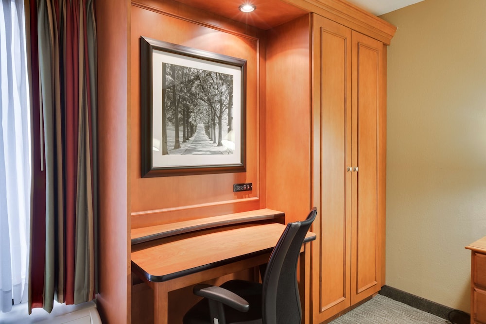 Hampton Inn Pittsburgh-Greentree 21/35