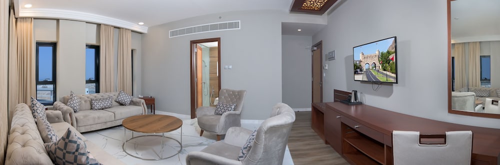 Muscat Gate Hotel 36/45