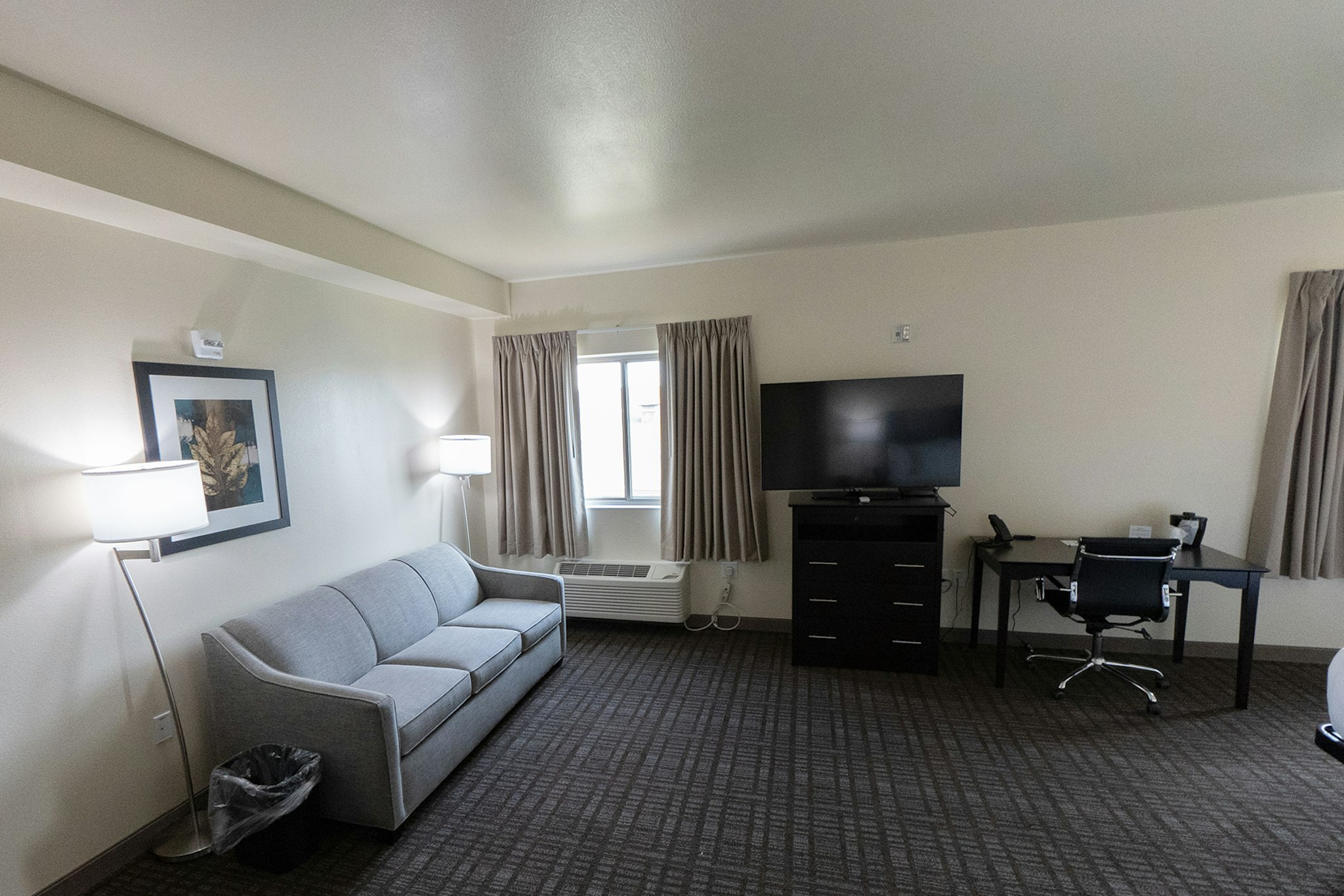 Cobblestone Hotel & Suites-Sheldon 12/27