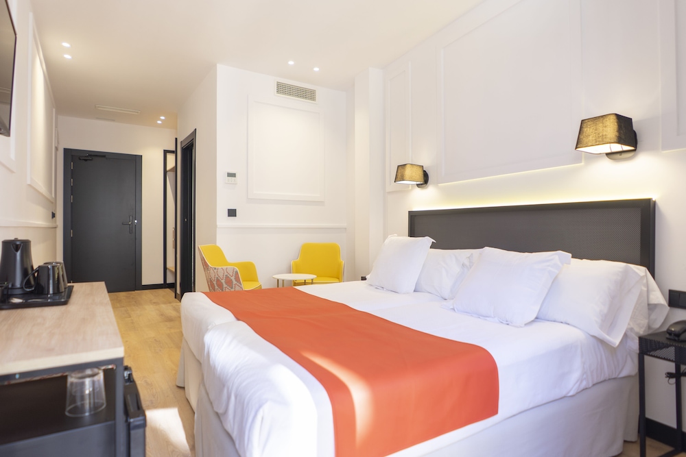 Superior, Double Bed, Emerald View