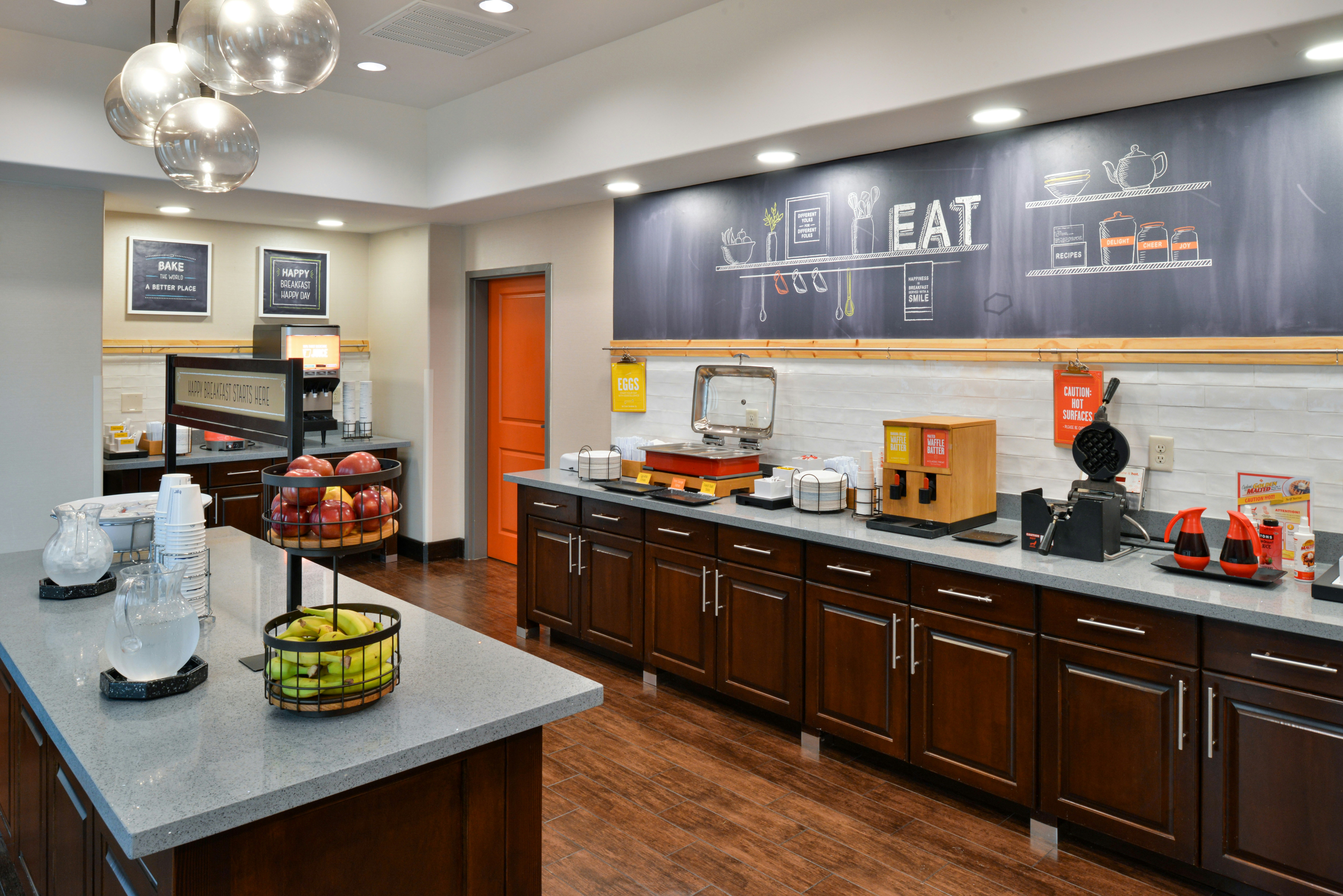 Hampton Inn & Suites Hutto Austin 36/48