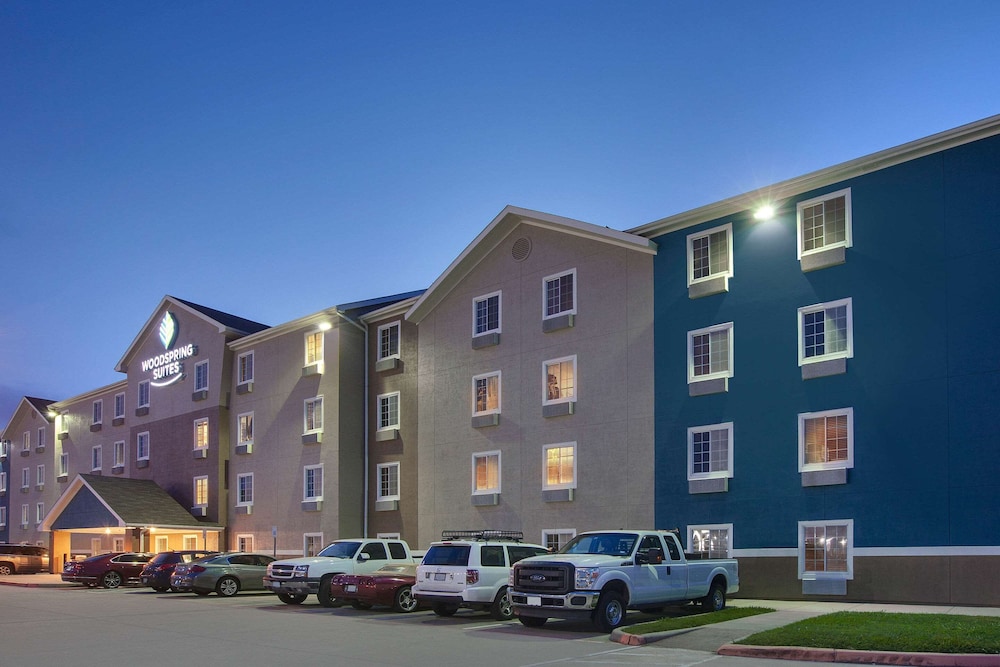 休斯敦价值广场酒店，得克萨斯（得克萨斯城）(WoodSpring Suites Texas City) 图片1