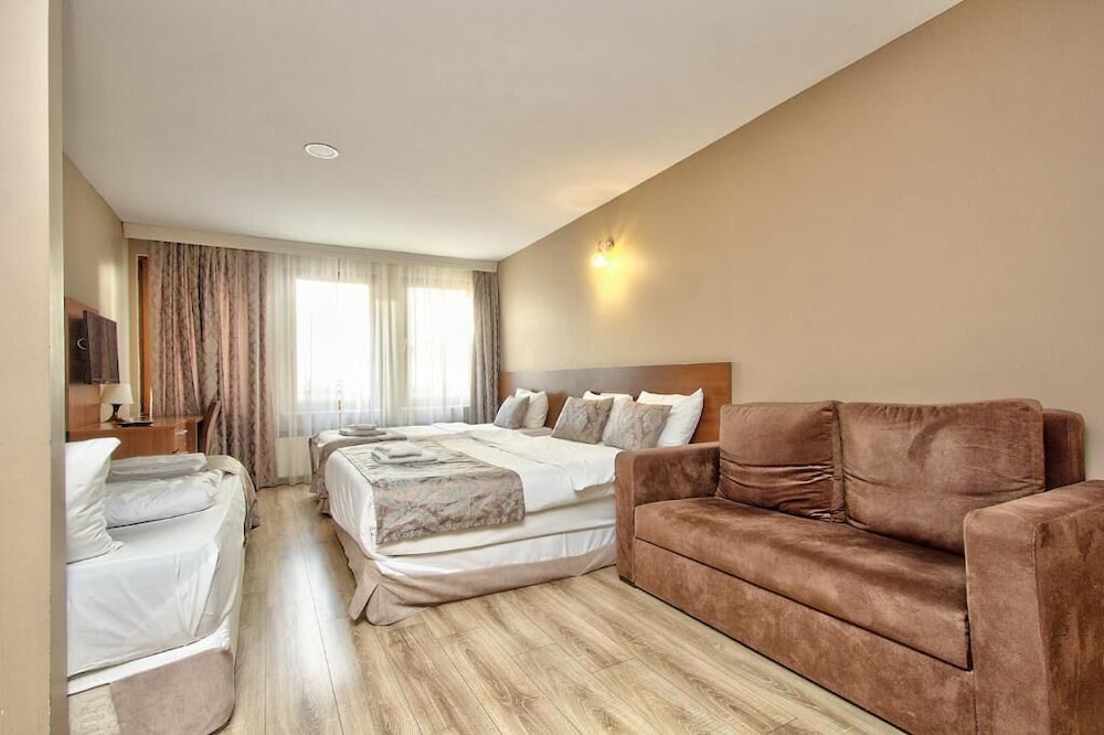 Wide Suites Taksim 17/36