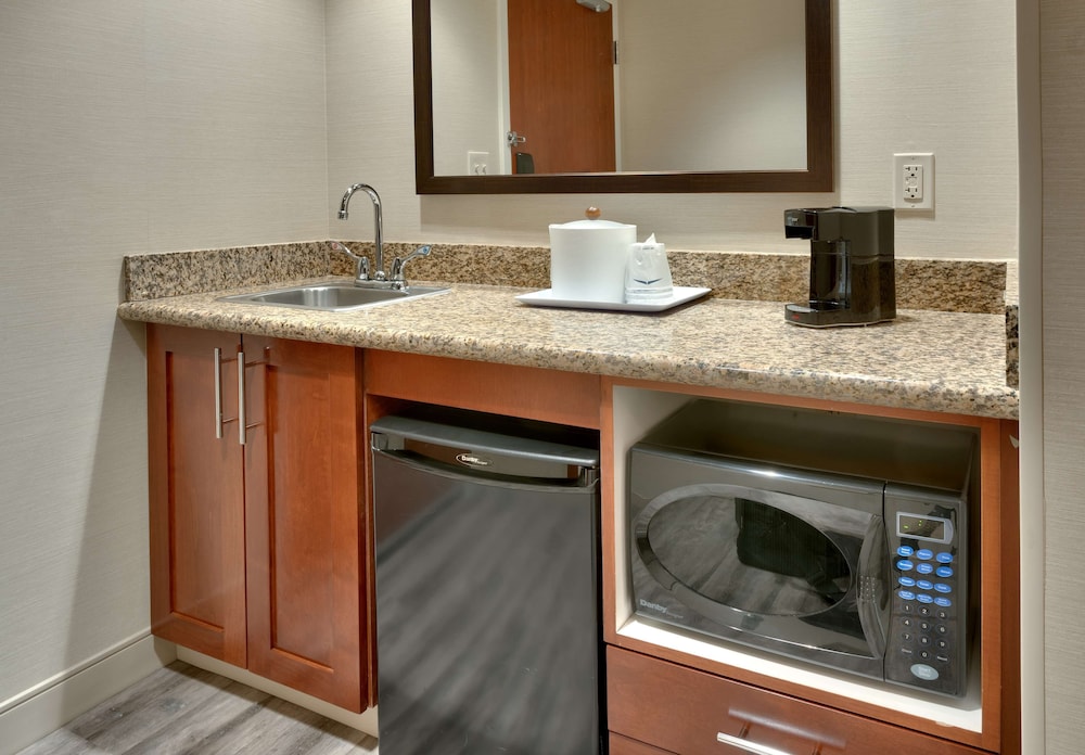 Hampton Inn Suites Pocatello 20/47