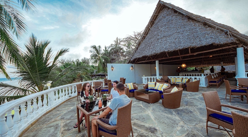 Papillon Lagoon Reef Hotel 40/61